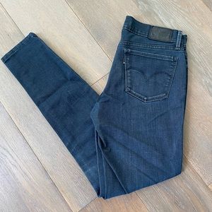 Levi’s 701 Super Skinny Jeans (Size 27)